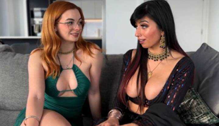 Aaliyah Yasin - My sister's breasts have always wanted you to lick them Onlyfans video leaked.