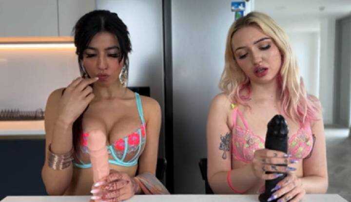 Aaliyah Yasin - Every big dick should be felt with care Onlyfans video leaked.